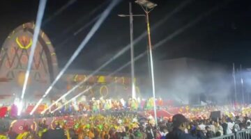 Spektakuler! Tarian Kolosal Seni Budaya NTB  di Pembukaan FORNAS VIII 2025 Pukau Ribuan Penonton. Ini Penjelasan Sang Koreografer Lalu Suryadi Mulawarman!
