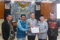 Pemprov NTB meluncurkan Buku Metadata 2025 sebagai pedoman standar data daerah untuk pembangunan yang inklusif.