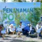 PT PLN Energi Primer Indonesia (PLN EPI) menanam 2.500 pohon cemara udang di kawasan Pantai Induk Lombok, Jeranjang, Lombok Barat, Nusa Tenggara Barat, melalui kegiatan bertajuk MenEPI untuk Bumi 2026 yang digelar dalam rangka memperingati Hari Keanekaragaman Hayati. (Dok PLN EPI)
