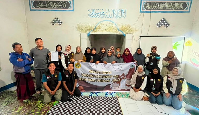 KKN PMD Unram edukasi warga tentang VCO